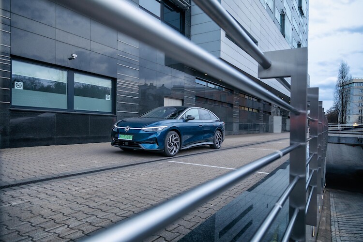 Nowy Volkswagen ID.7 - teczka prasowa